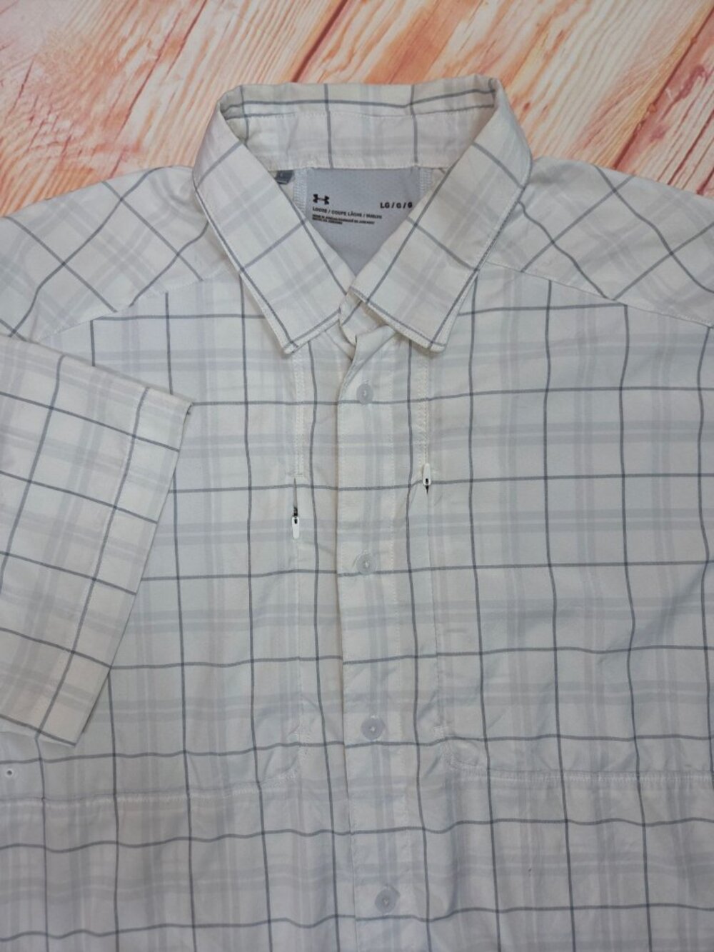 Under Armour Loose Fit Short Sleeve Plaid Shirt Large Lightweight